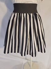 Load image into Gallery viewer, Black and White Striped Skirt